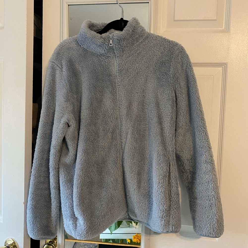BLUE UNIQLO TEDDY JACKET